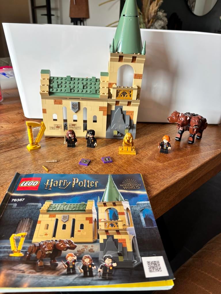 Lego Harry Potter Zweinstein: Pluizige Ontmoeting (76387), Ophalen of Verzenden, Zo goed als nieuw, Complete set, Lego