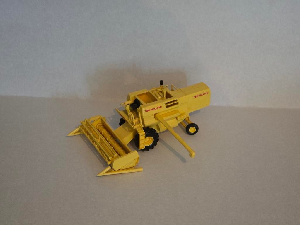 Sperry new holland combine van bourbon 1:32, Ophalen of Verzenden, Tractor of Landbouw, Overige merken