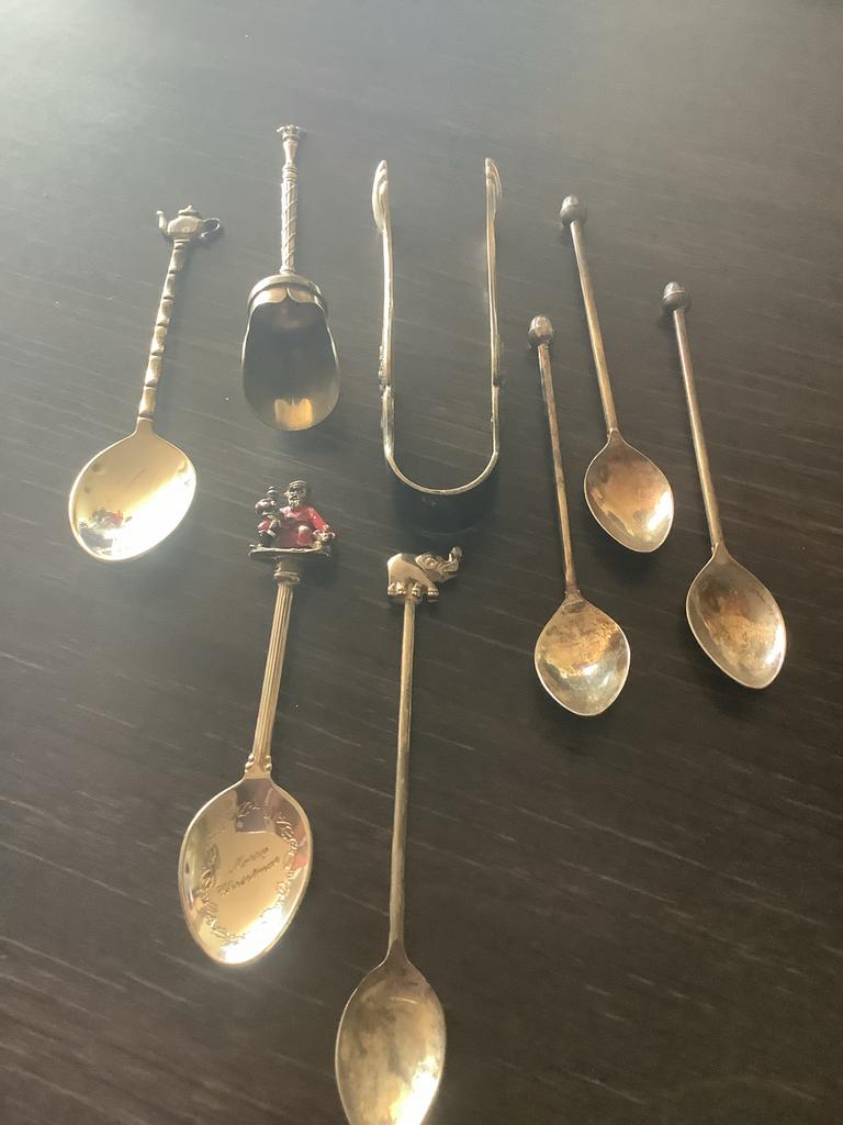 Zilveren lepeltjes en suikertang, Ophalen of Verzenden