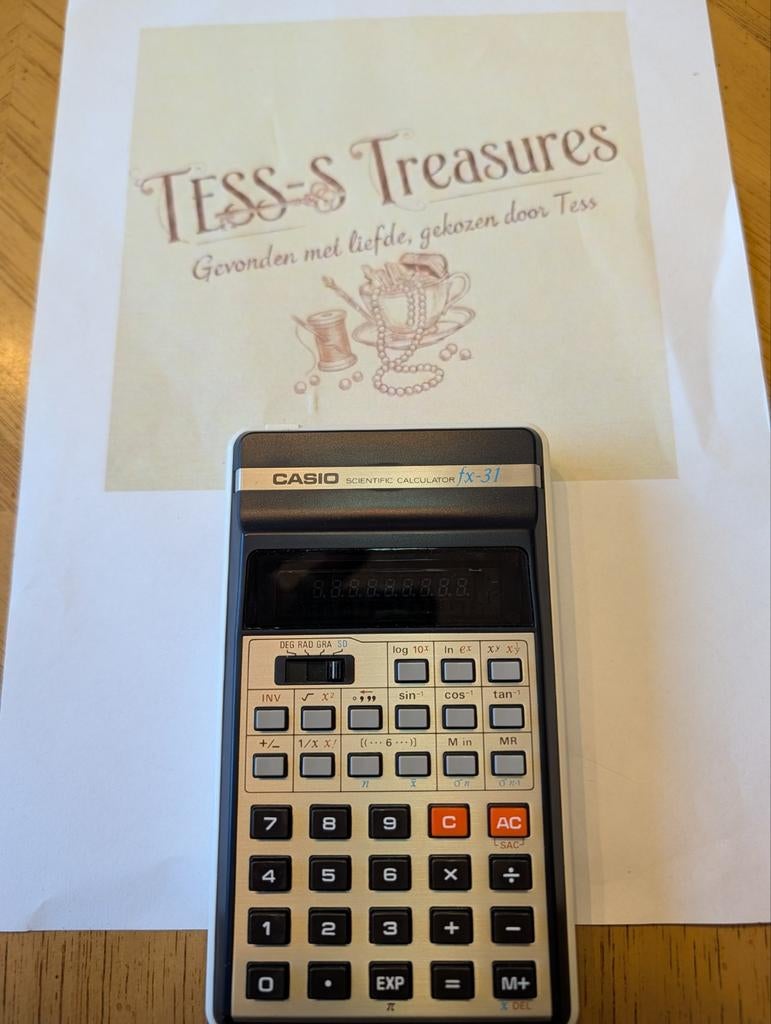 Unieke Vintage Casio fx-31 Rekenmachine - Compleet in Doos(, Ophalen of Verzenden, Grafische rekenmachine, Zo goed als nieuw