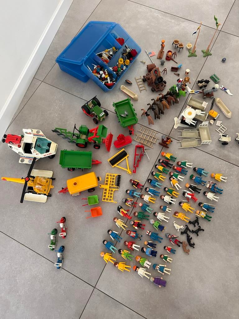 Grote Playmobil set: boerderij, ziekenhuis, ridders en meer, Ophalen of Verzenden, Gebruikt