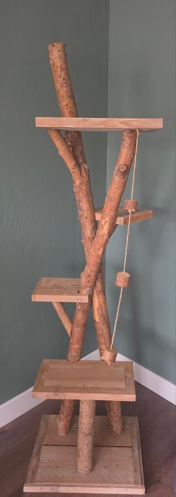 Unieke  Krabpaal / Klimboom van echt hout, Ophalen of Verzenden, Zo goed als nieuw, Krabpaal