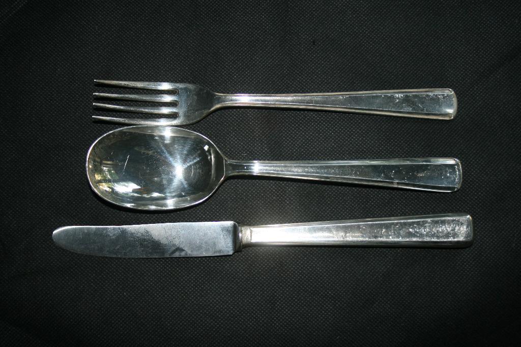 Verzilverd Gero 100 3-delig bestekset Hotel Des Indes, Antiek en Kunst, Antiek | Bestek, Ophalen of Verzenden