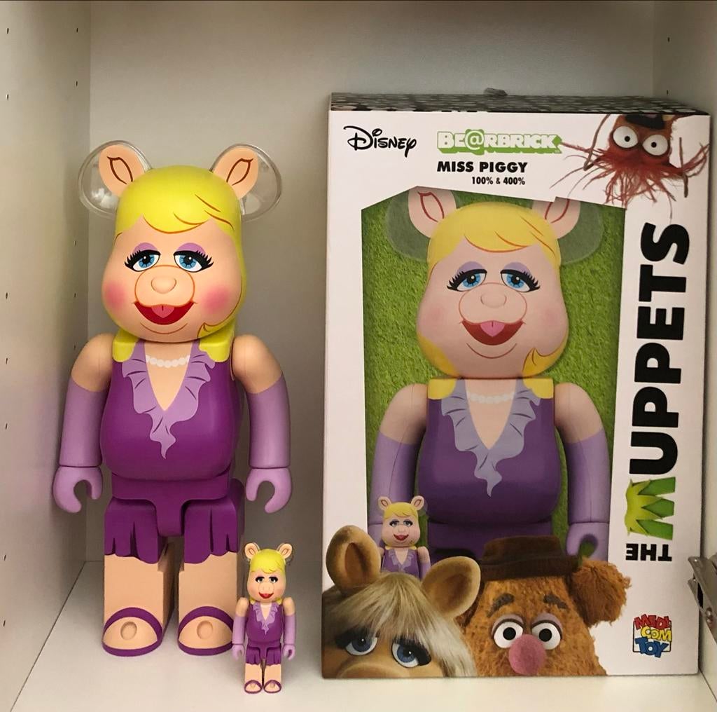 Zeldzaam! Medicom Muppets Miss Piggy Bearbrick Set (Paars), Ophalen of Verzenden, Nieuw