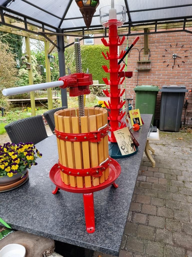 Complete set om zelf wijn te maken, Ophalen