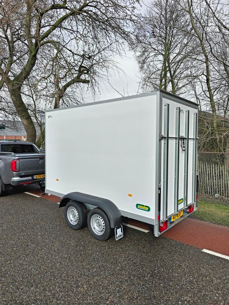 Demo Gesloten aanhanger met laadklep, Auto diversen, Aanhangers en Bagagewagens, Ophalen of Verzenden, Zo goed als nieuw