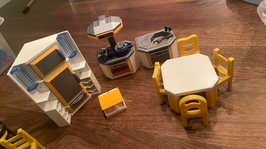 Playmobil keuken en stoelen, Kinderen en Baby's, Ophalen, Gebruikt, Los playmobil