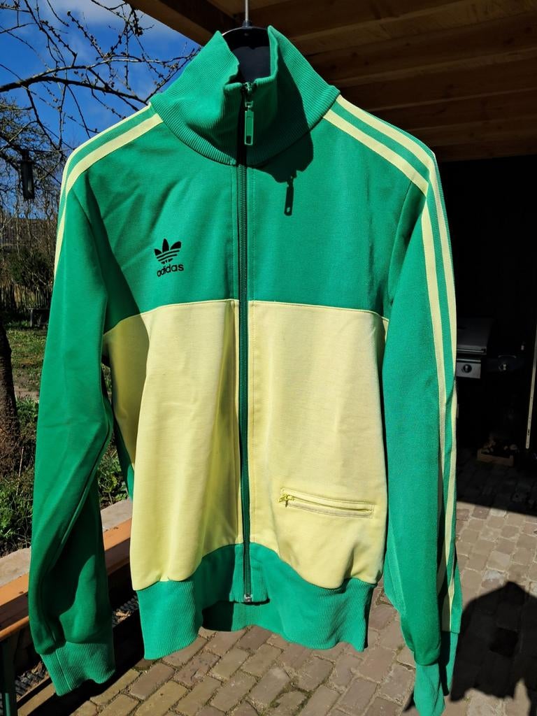 Adidas vintage trainingsjasje Jamaica maat 38, Maat 38/40 (M), Adidas, Overige typen, Ophalen of Verzenden