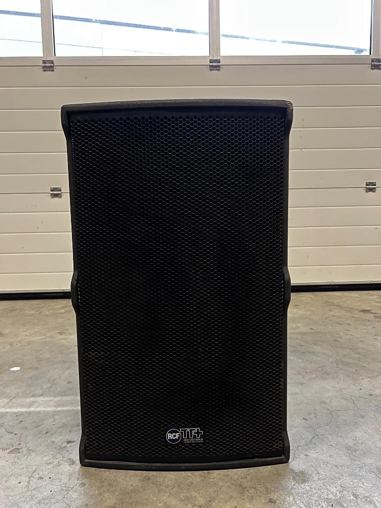 RCF TT 5-A II Actieve Speaker, Gebruikt, 120 watt of meer, Center speaker, Ophalen