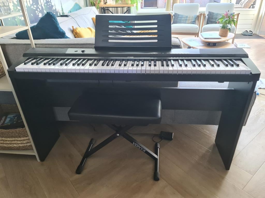 Max Music KB6 Digitaal Piano Keyboard, Muziek en Instrumenten, Keyboards, Gebruikt, 88 toetsen, Met standaard, Ophalen