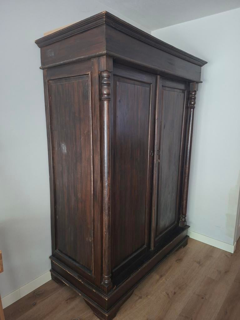 Eikenhouten kast met legplanken, Ophalen