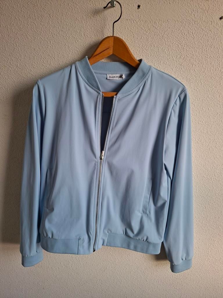 Partij dameskleding: diverse merken,stijlen en maten, Ophalen, Zo goed als nieuw, Maat 38/40 (M)