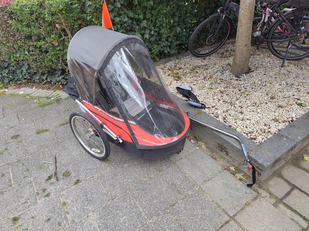 Wike grote fietskar voor twee kinderen, Ophalen, Gebruikt, Opvouwbaar, Kinderkar