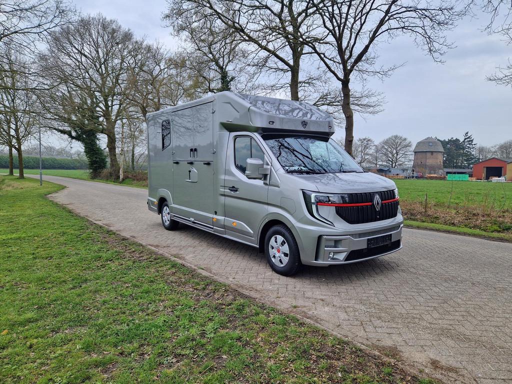 Renault Master ZE MTM S3 nieuw paardenwagen elektrisch Pro-s, Dieren en Toebehoren, Paarden en Pony's | Trailers en Aanhangwagens