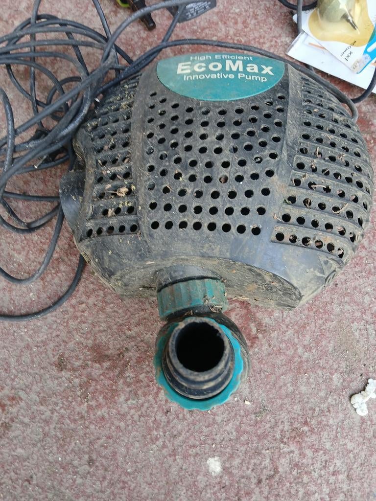 2 x vijverpomp 1x uv lamp en filter, Ophalen of Verzenden, Vijverpomp