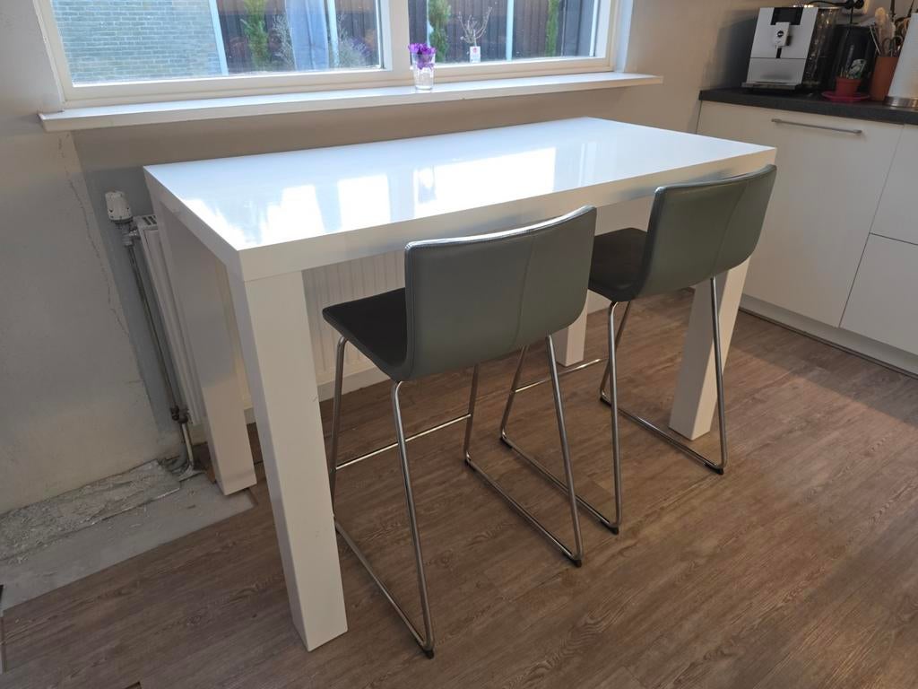 Set van 2 Ikea barkrukken + gratis tafel, Ophalen, Gebruikt, Met voetsteun, 90 cm of meer