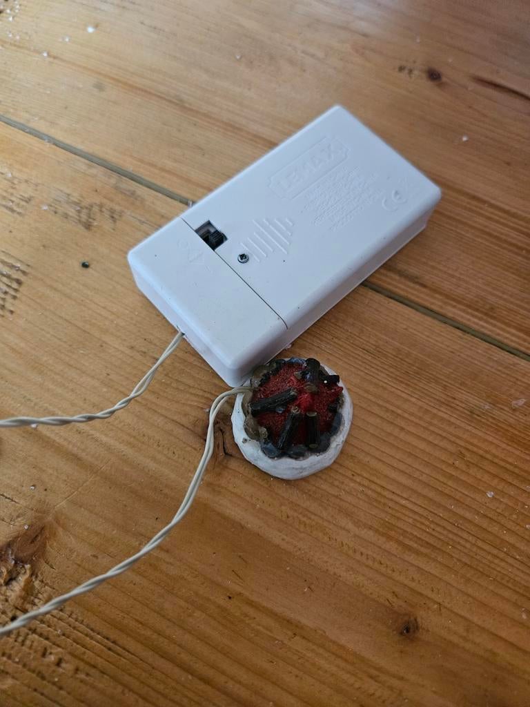 Kampvuur skiërs lemax, Diversen, Kerst, Ophalen