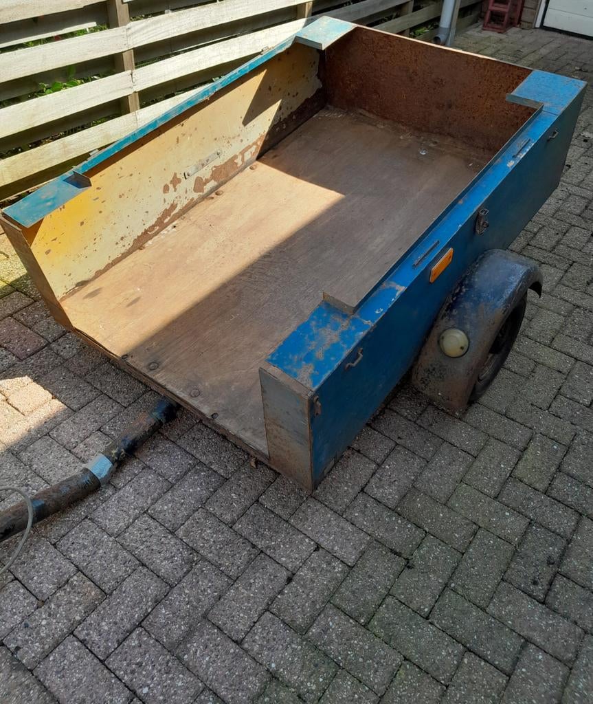 kleine aanhanger bakmaat is 145 cm x101 cm, Ophalen of Verzenden, Gebruikt