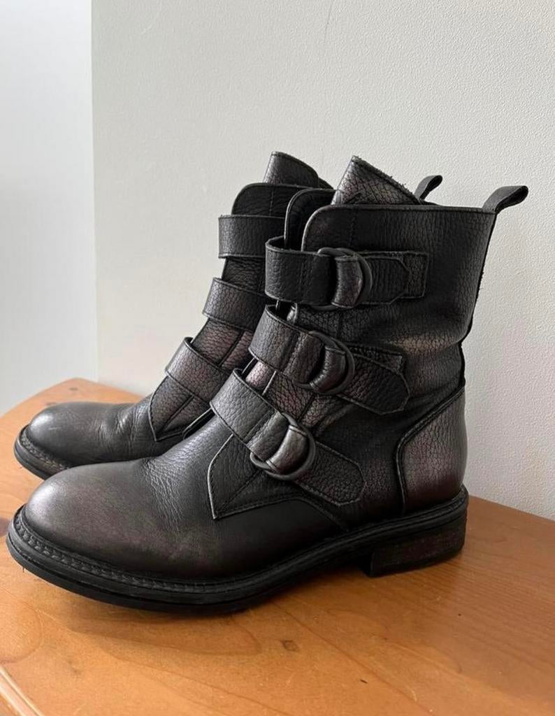 Via vai zwart enkellaarsjes maat 37 bikerlaarsjes zgan, Ophalen of Verzenden, Zo goed als nieuw, Zwart