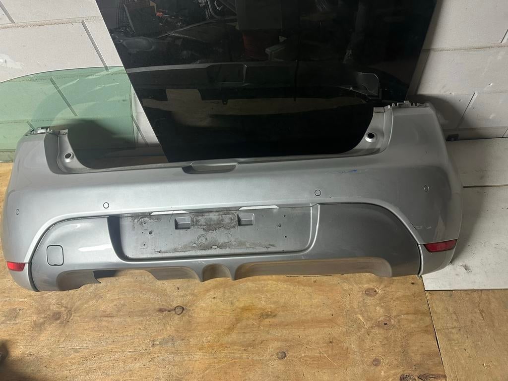 Renault Clio GT 4 iv “13-“20 deur achterklep achterbumper, Ophalen, Achter, Renault, Achterklep