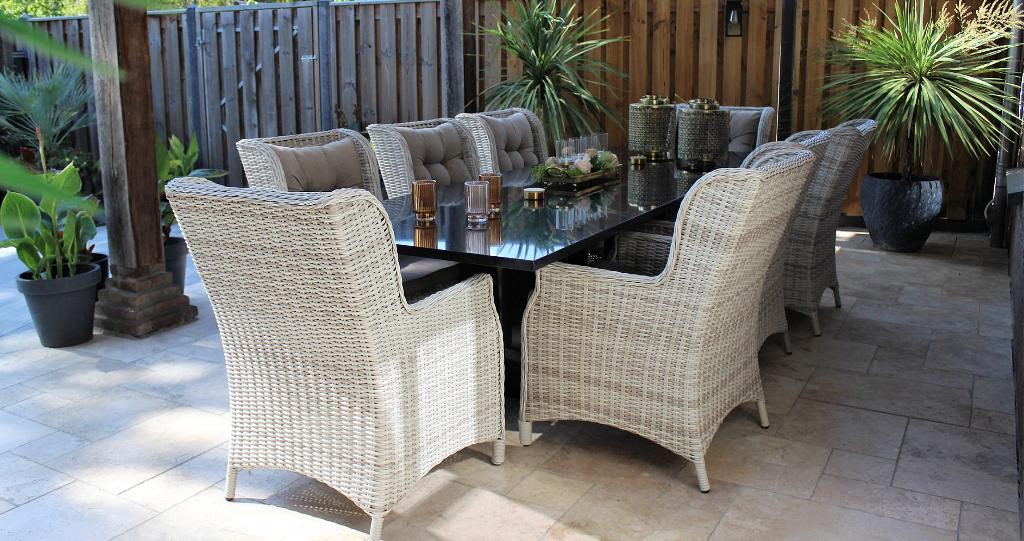 Granieten tuintafel, Ophalen, Zo goed als nieuw, Rechthoekig, Overige materialen