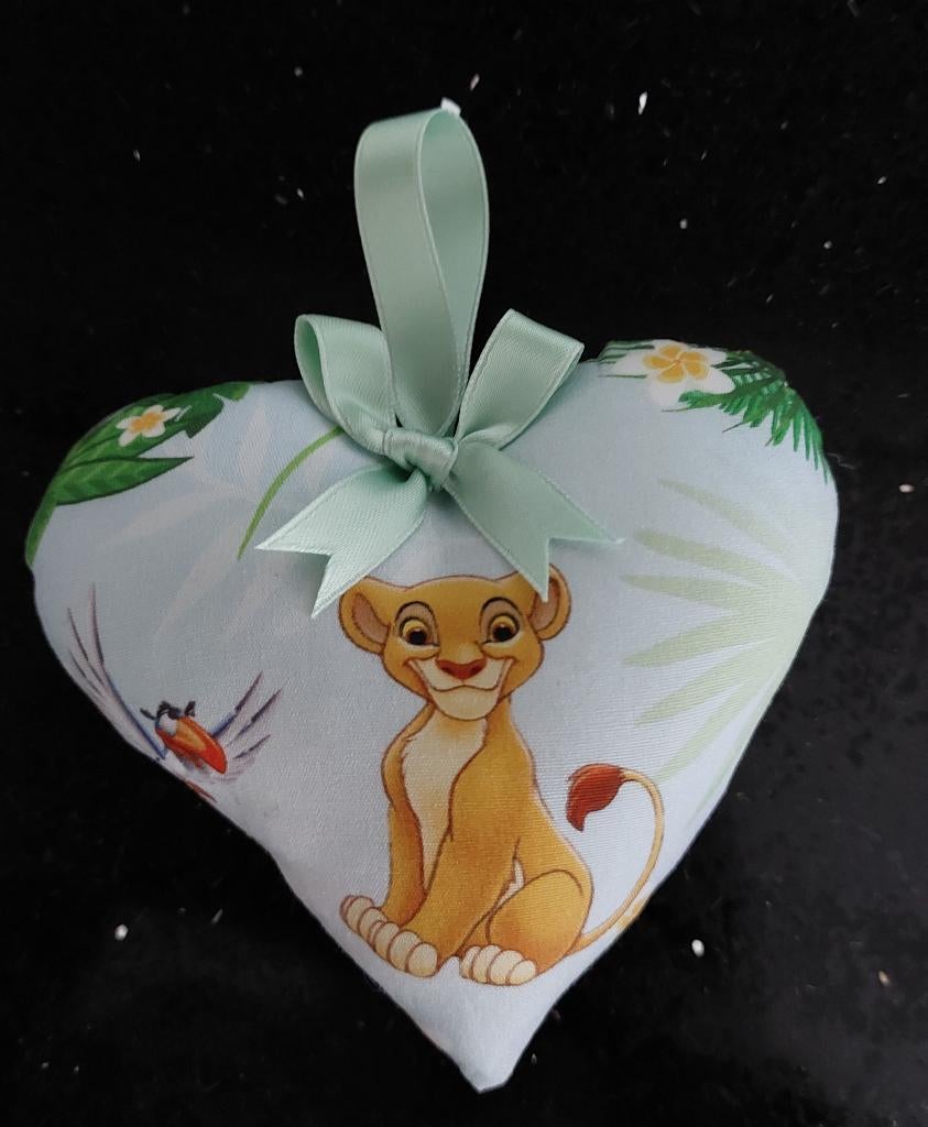 nieuw-hanger/ hartje Lion King Nala mint, Ophalen of Verzenden, Nieuw, Wanddecoratie