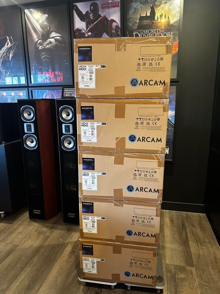 Arcam PA240 Hoog vermogen eindversterker Klasse G, Overige merken, Arcam, High Power Klasse G, Nieuw