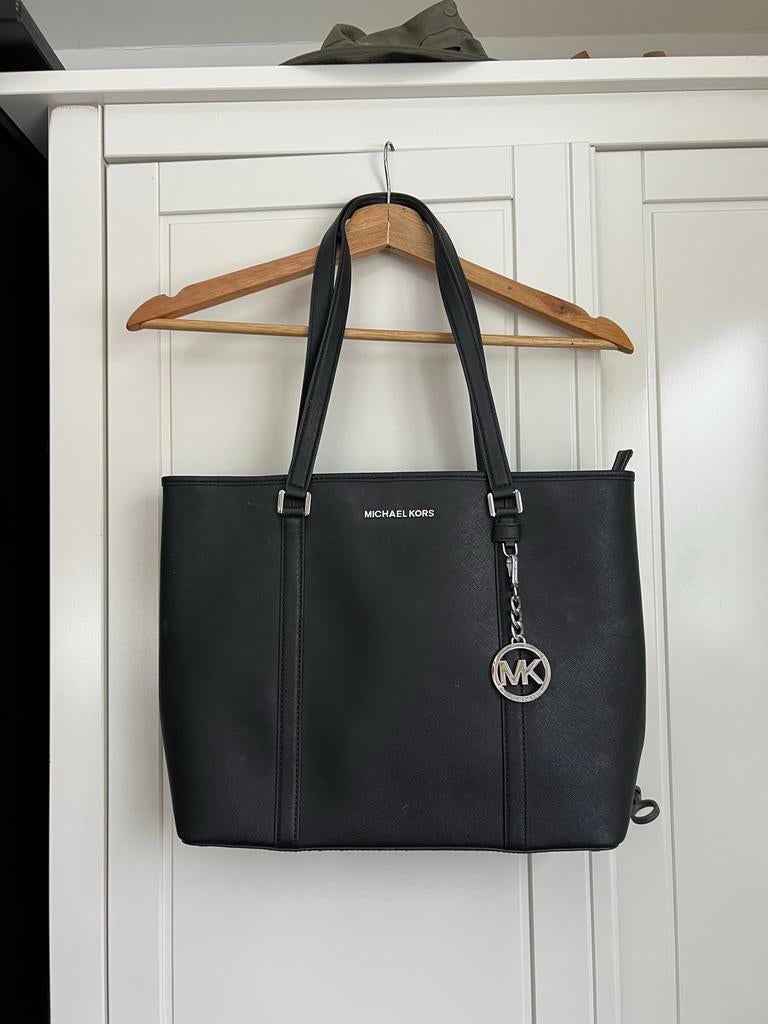 Michael Kors Zwarte shopper, Ophalen of Verzenden, Zo goed als nieuw, Zwart, Shopper