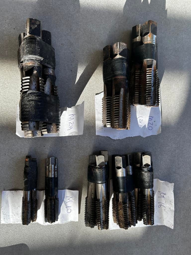 Tapsetjes M10 M16 of M20, Ophalen of Verzenden, Zo goed als nieuw