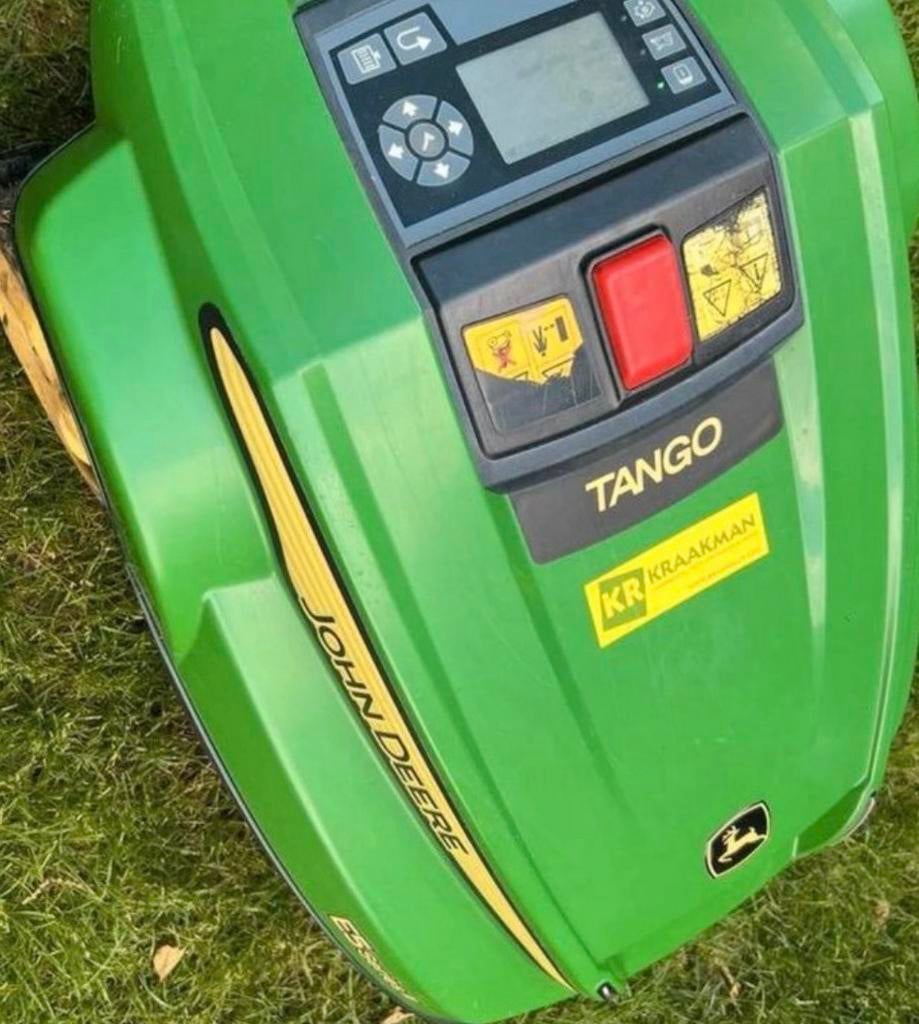 John Deere Tango E5 Robotmaaier - Goed Onderhouden, Tuin en Terras, Robotmaaiers, Gebruikt, 20 tot 25 cm, Bestuurbaar via app