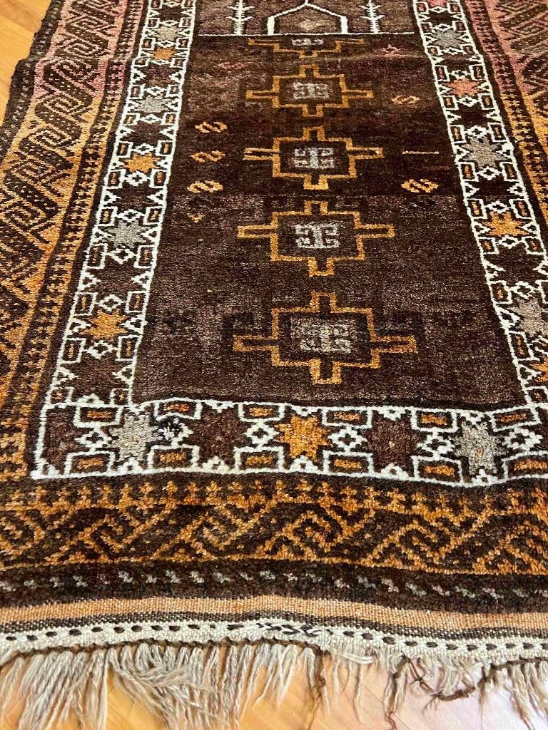 Handgeknoopt Perzisch Baluchi tapijt 137/77 cm, Gebruikt, 100 tot 150 cm, Bruin, Etten-Leur