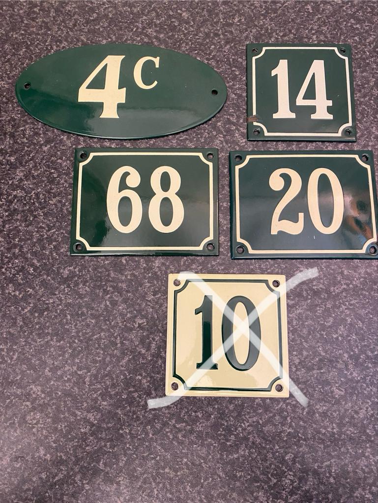 Emaille huisnummers groen/ecru - divers, Ophalen of Verzenden