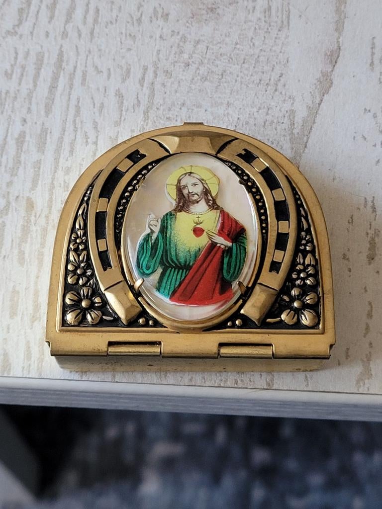 Religieus doosje met rozenkrans, Antiek en Kunst, Antiek | Religie, Ophalen of Verzenden