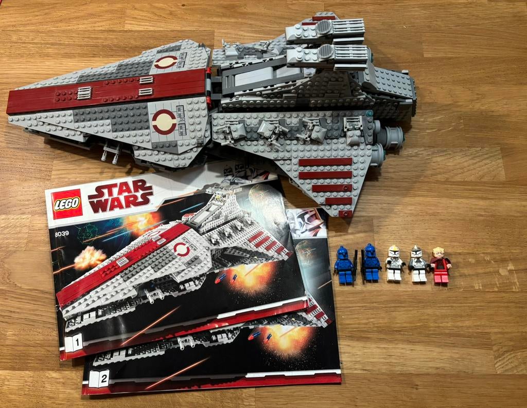 Lego Star Wars Venator Class Republic Attack Cruiser - 8039, Kinderen en Baby's, Speelgoed | Duplo en Lego, Gebruikt, Ophalen of Verzenden