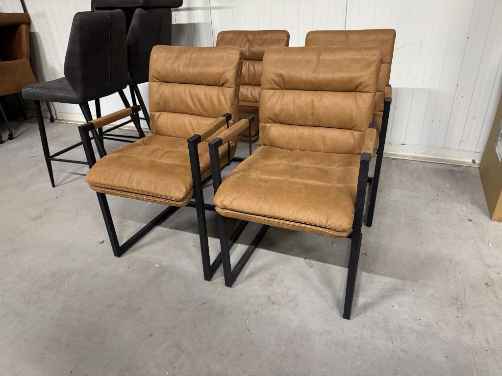 Opruiming! Eetkamerstoel Wizz | Set van 4 | 700,-, Ophalen, Metaal, Overige kleuren, .