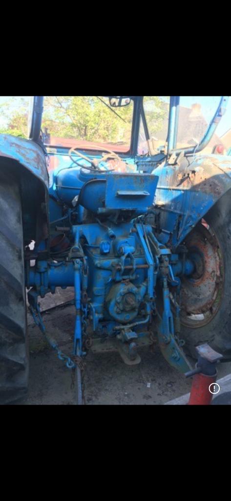 Diverse Fordson major onderdelen, Ophalen