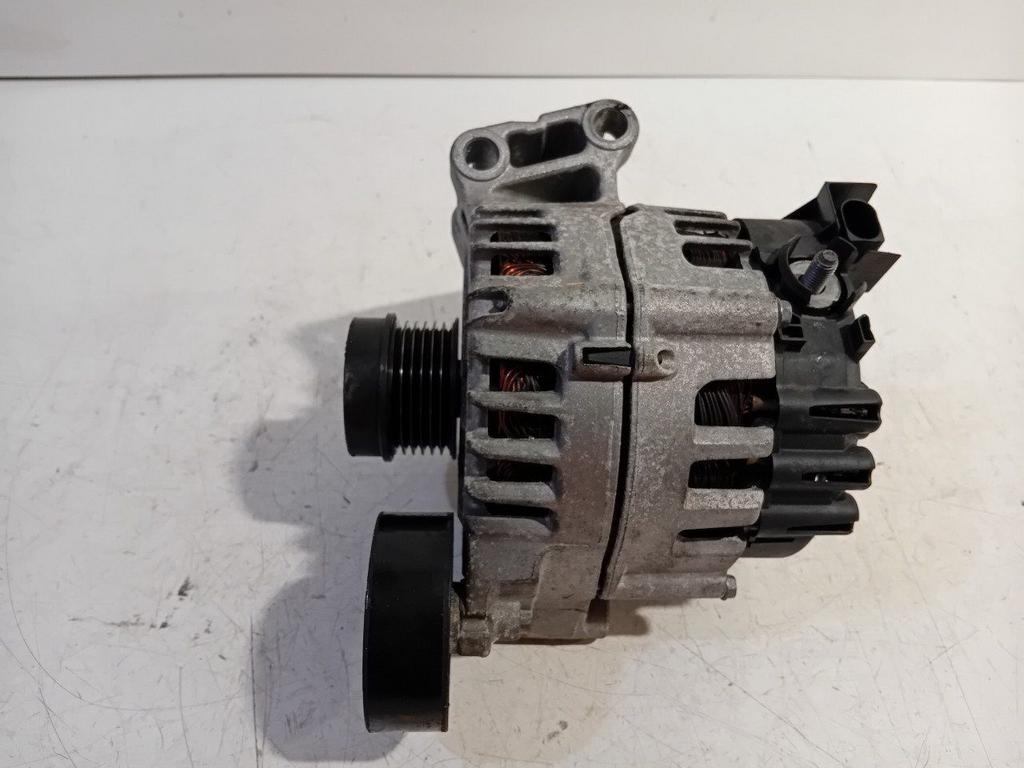 Dynamo Volvo V70, Onderdelen@venauto.nl, Van der Ven Autorecycling B.V., Gebruikt, Ettenseweg 76, 4706 PB Roosendaal, The Netherlands