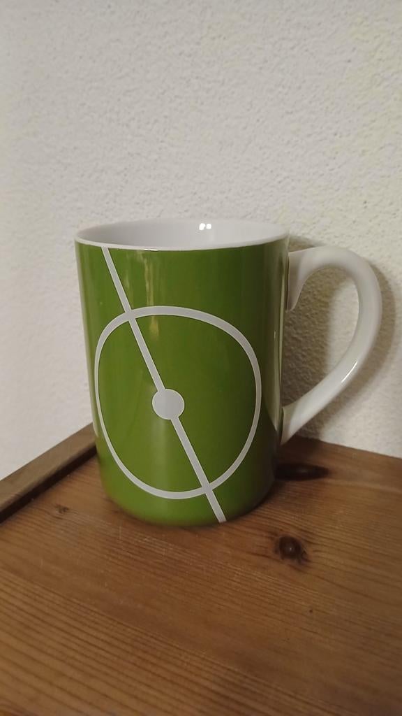 Hema Mok Sport - Voetbalveld Design, Verzenden