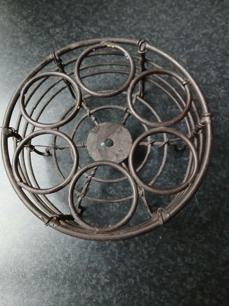 Bruin metalen eierrekje., Huis en Inrichting, Keuken | Keukenbenodigdheden, Ophalen, Gebruikt