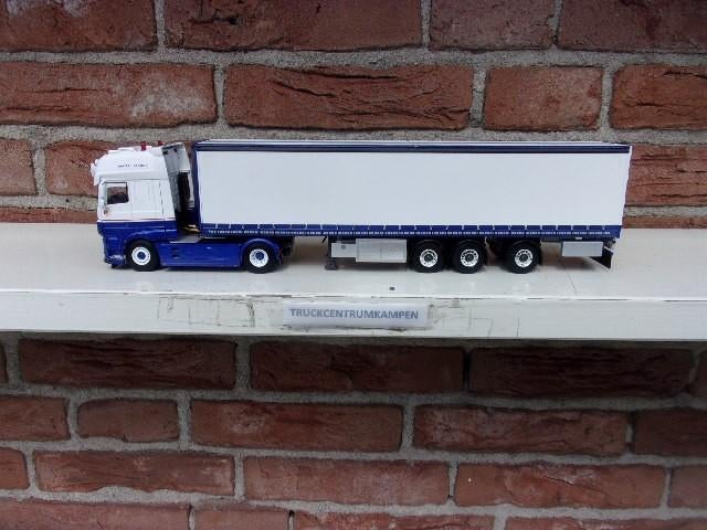 WSI  Daf  XF  Super  Space  Cab  van  VDB  Lunteren., Hobby en Vrije tijd, Modelauto's | 1:50, Ophalen of Verzenden, Nieuw, Bus of Vrachtwagen