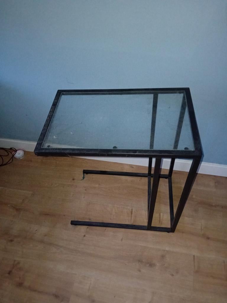 Tafeltje met glazen blad, Overige materialen, Minder dan 55 cm, Gebruikt, Rechthoekig