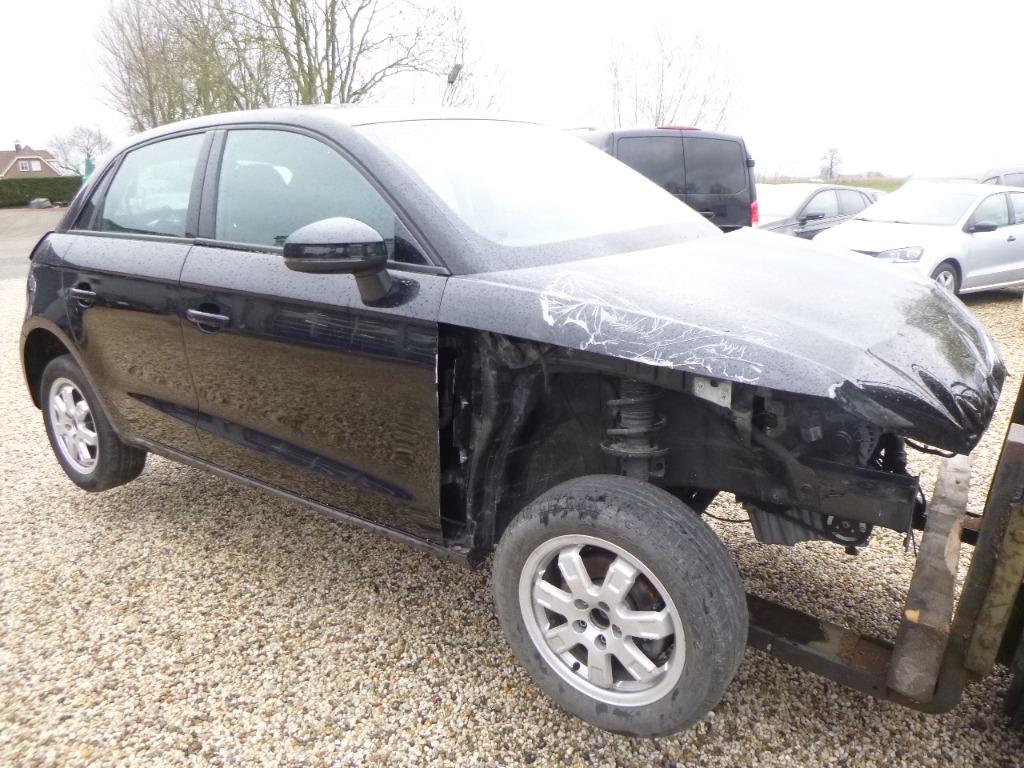 PORTIEREN AUDI A1 ZWART METTALLIC, Ophalen, Gebruikt, Deur, Audi