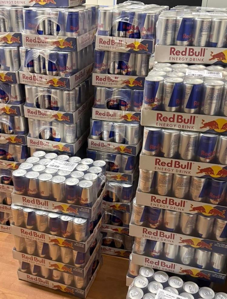 Redbull, Diversen, Ophalen