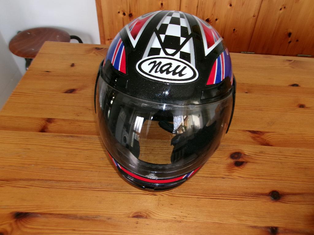 Nau motorhelm n10, Motoren, Kleding | Motorhelmen, Ophalen of Verzenden, Tweedehands, Heren, Overige merken