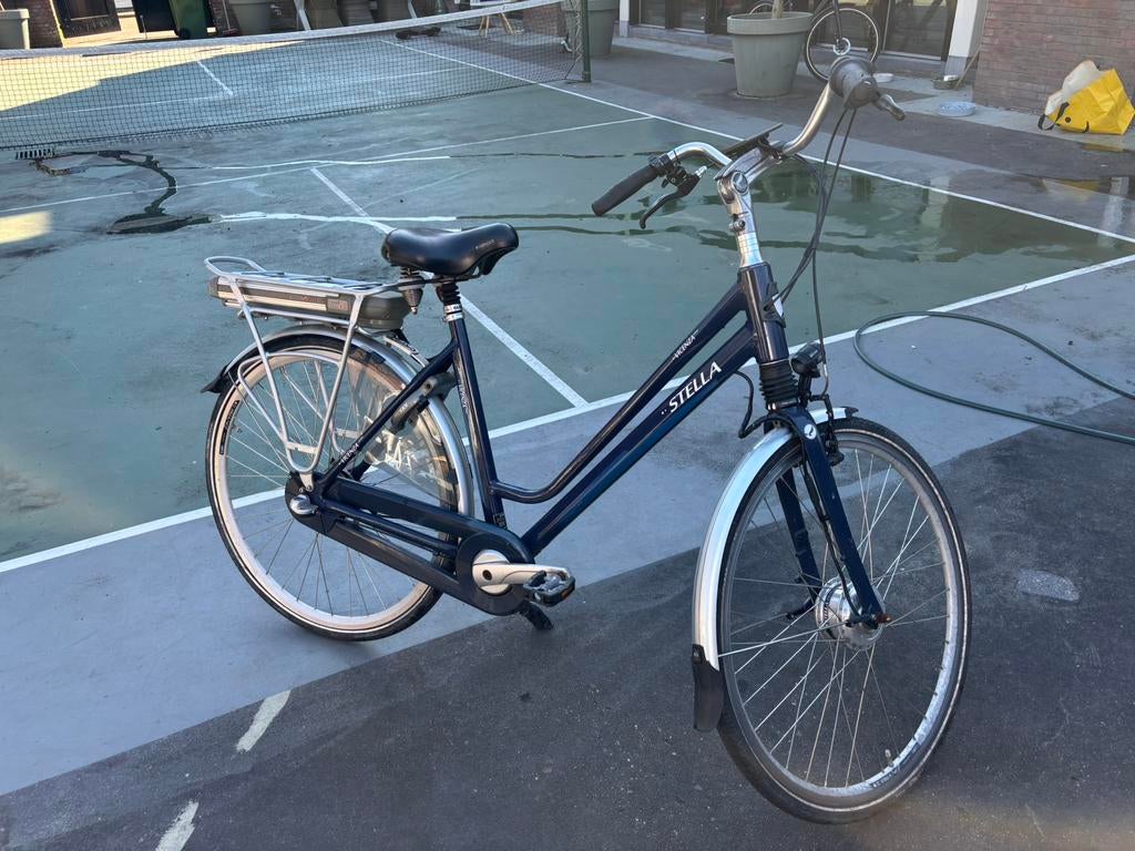 Stella elektrische fiets, Fietsen en Brommers, Fietsen | Dames | Damesfietsen, Overige merken, Versnellingen, Zo goed als nieuw