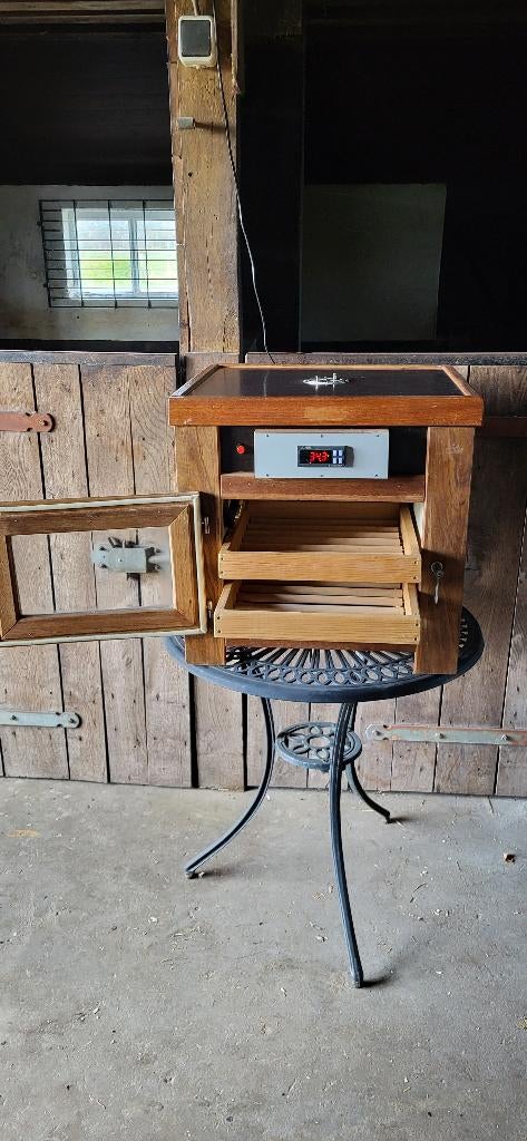 Broedmachine, Ophalen, Zo goed als nieuw, Broedmachine