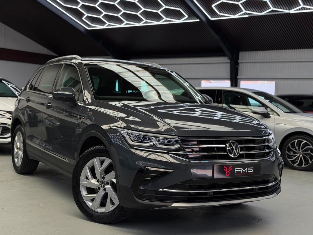 Volkswagen Tiguan 1.5 TSI Elegance CarPlay Camera, 1441 kg, Zwart, 4 cilinders, Bedrijf