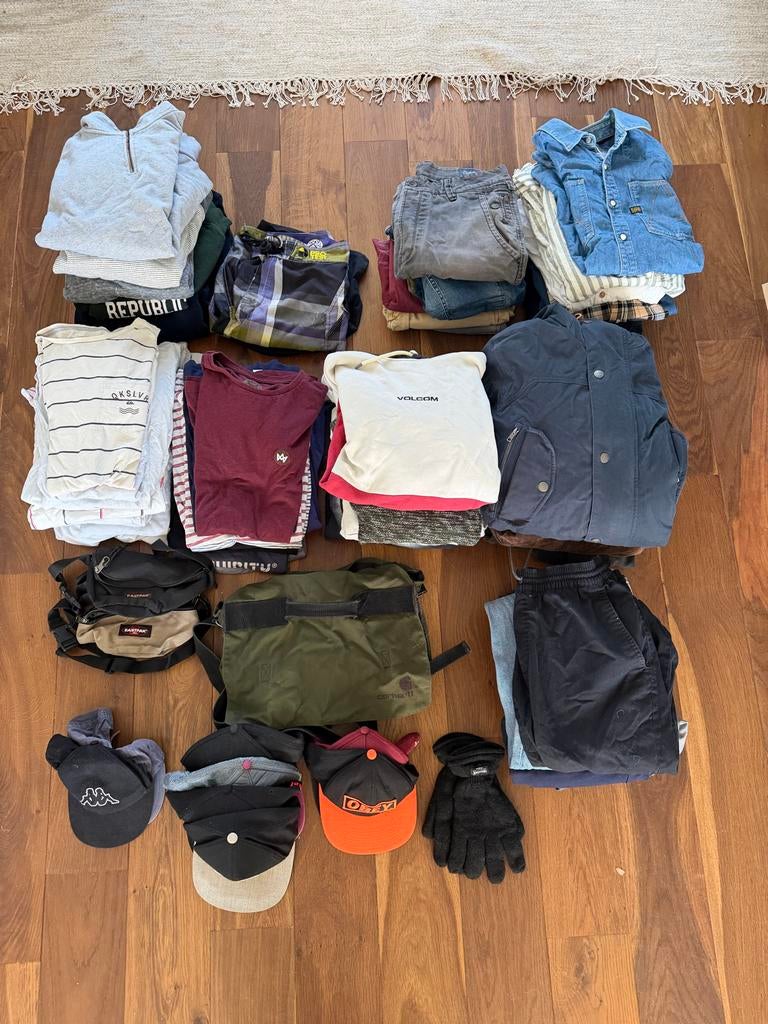 Grote kledingstapel heren M/L - G-Star, Volcom, Levi's enz., Ophalen, Gedragen, Maat 48/50 (M)