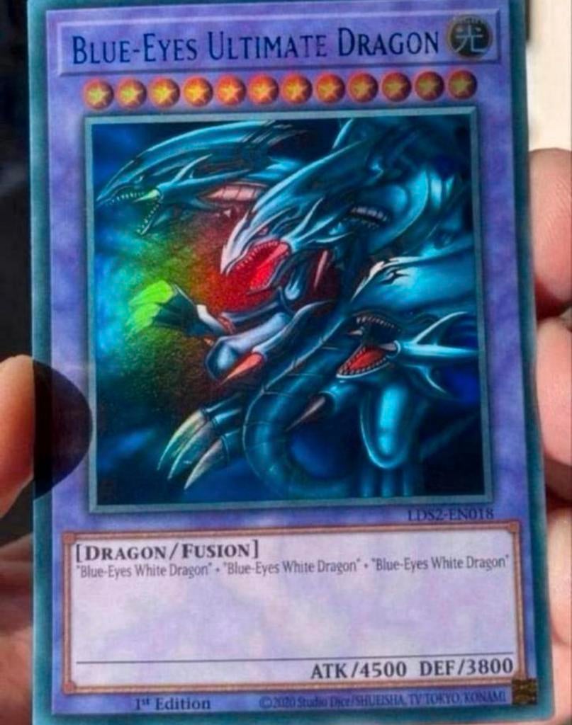 Yu-Gi-Oh! Blue Eyes Ultimate Dragon LDS2 1st Ed !, Hobby en Vrije tijd, Verzamelkaartspellen | Yu-gi-Oh!, Ophalen of Verzenden