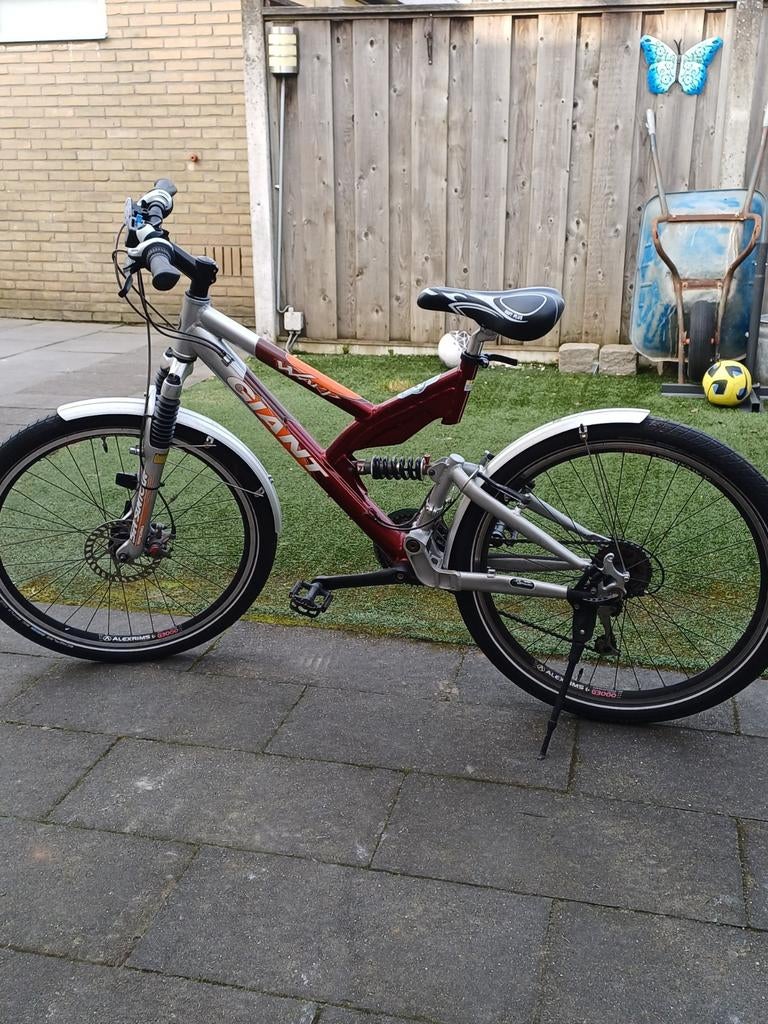 Mooie 26 inc giant mountainbike, Ophalen, 24 inch of meer, Aluminium, Zo goed als nieuw